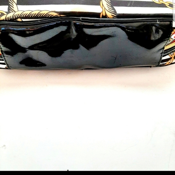 💜HOSTPICK💜Betsey Johnson bag - Picture 3 of 8